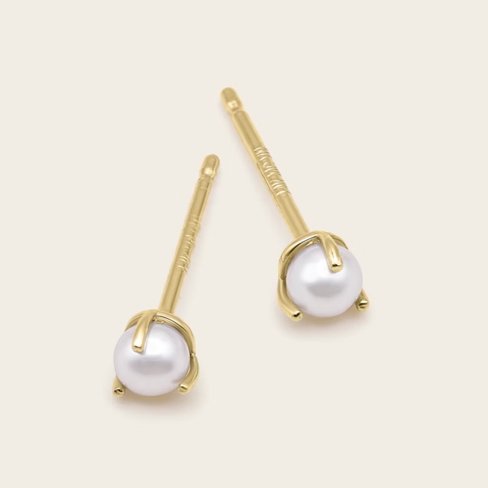 Italic dainty pearl earrings